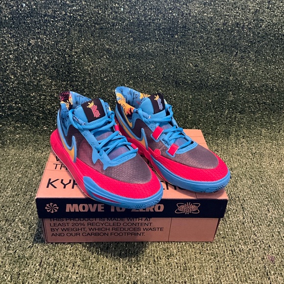 Nike Kyrie 8 GO SE sneakers in a black, blue, and tour yellow - Picture 2 of 9